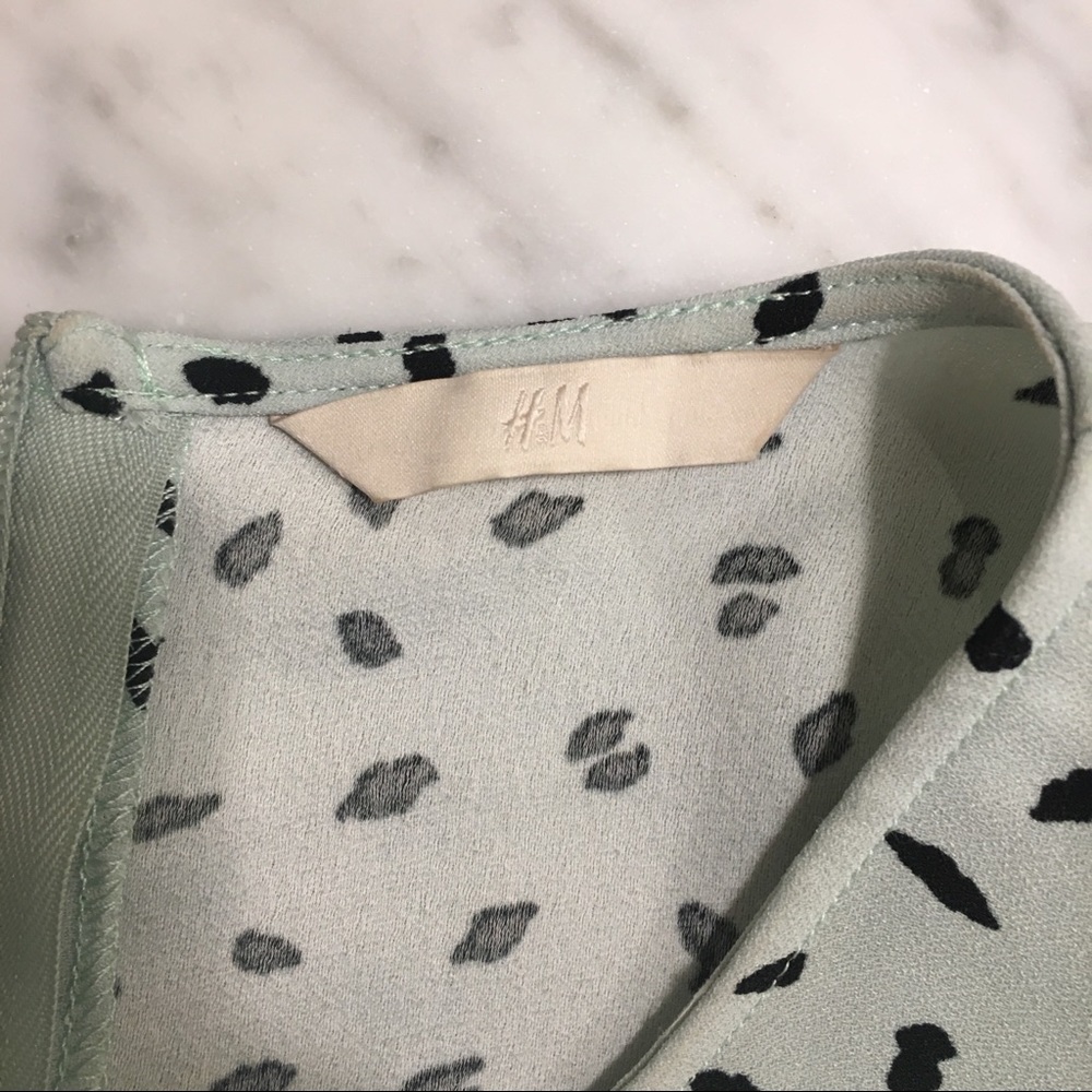 H&M mint blouse - Picture 4 of 6